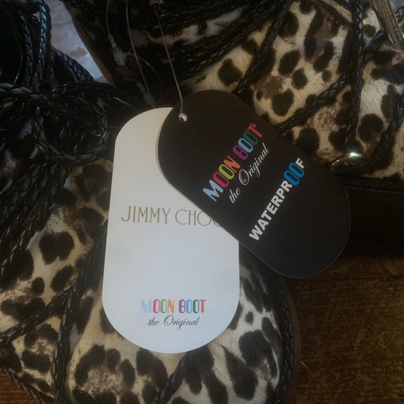 Jimmy Choo Moon Boots Leopard Print - Picture 2 of 4